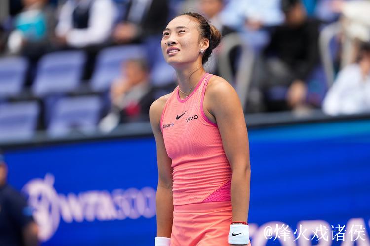 官方:郑钦文因伤退出2025年WTA500东京站 官方:郑钦文因伤退出2025年WTA500东京站